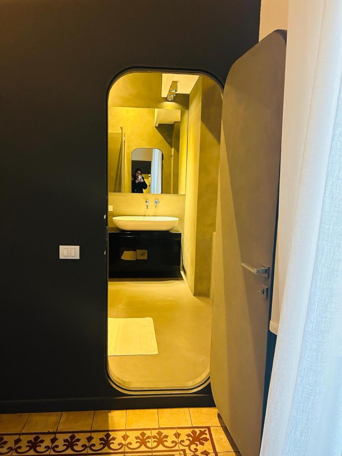 Central Hostel Milano Szoba fotó
